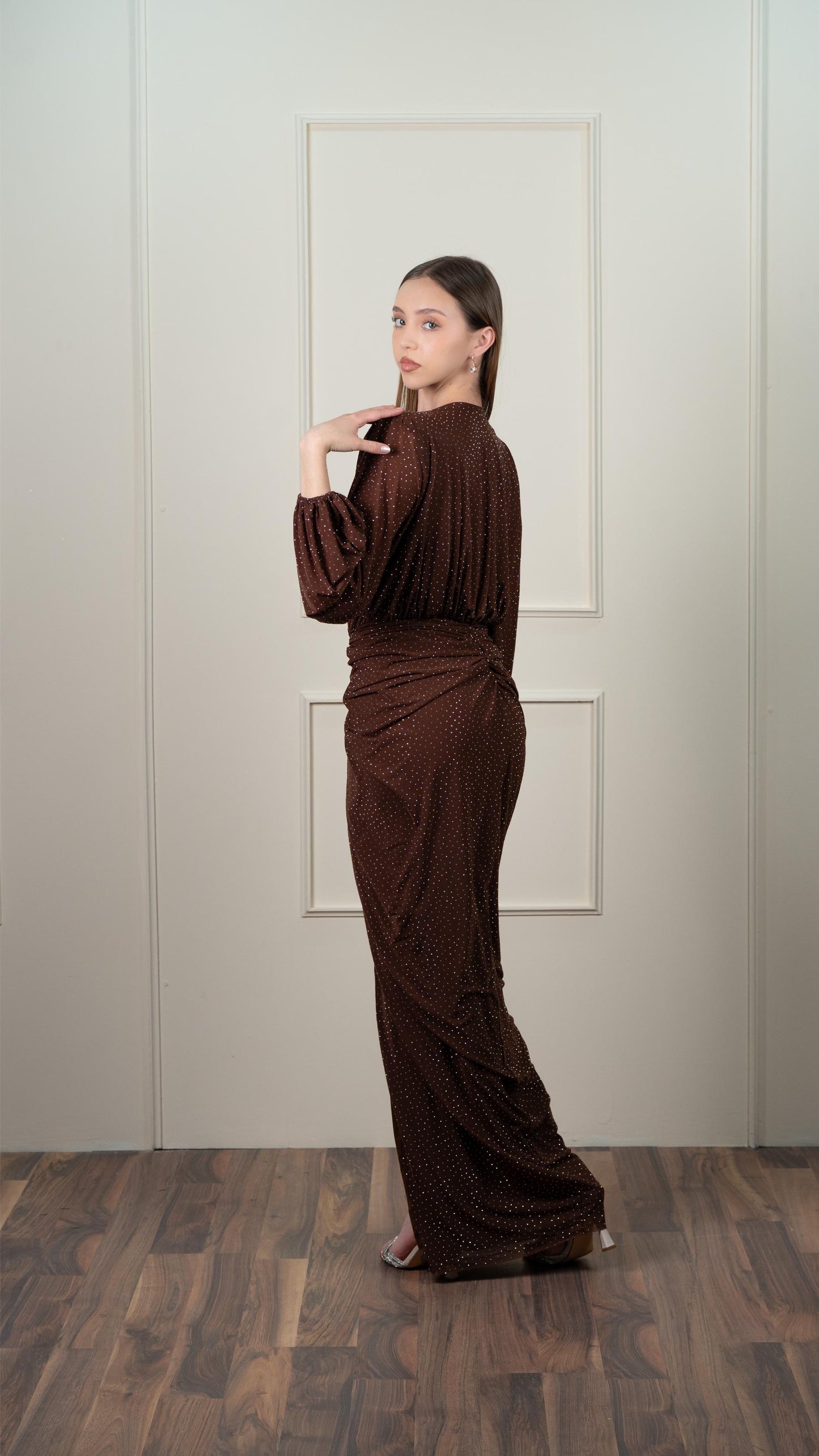 Vestido Con Brillos Manga Larga Corrugado En Cintura