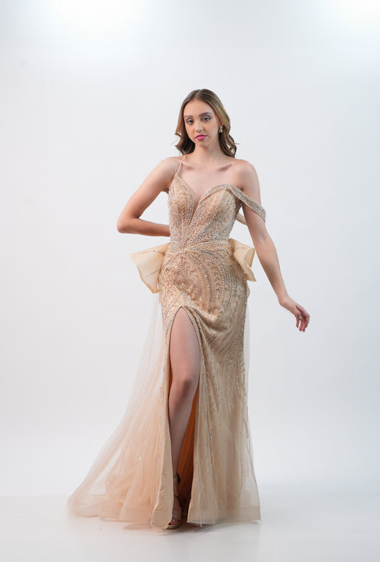 Vestido Champagne lentejuela olanes en cintura