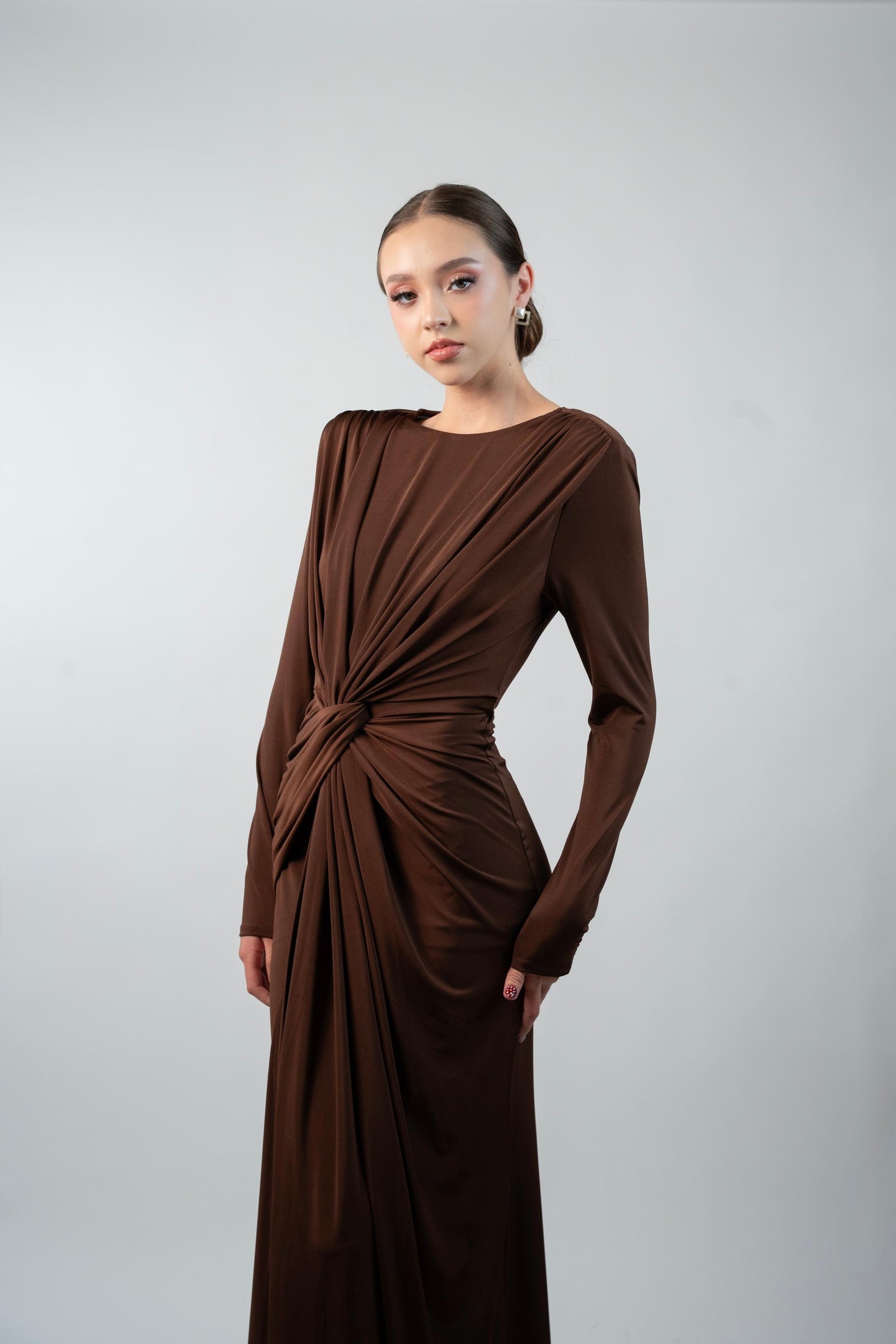 Vestido  Manga Larga Nudo Escote en Cintura