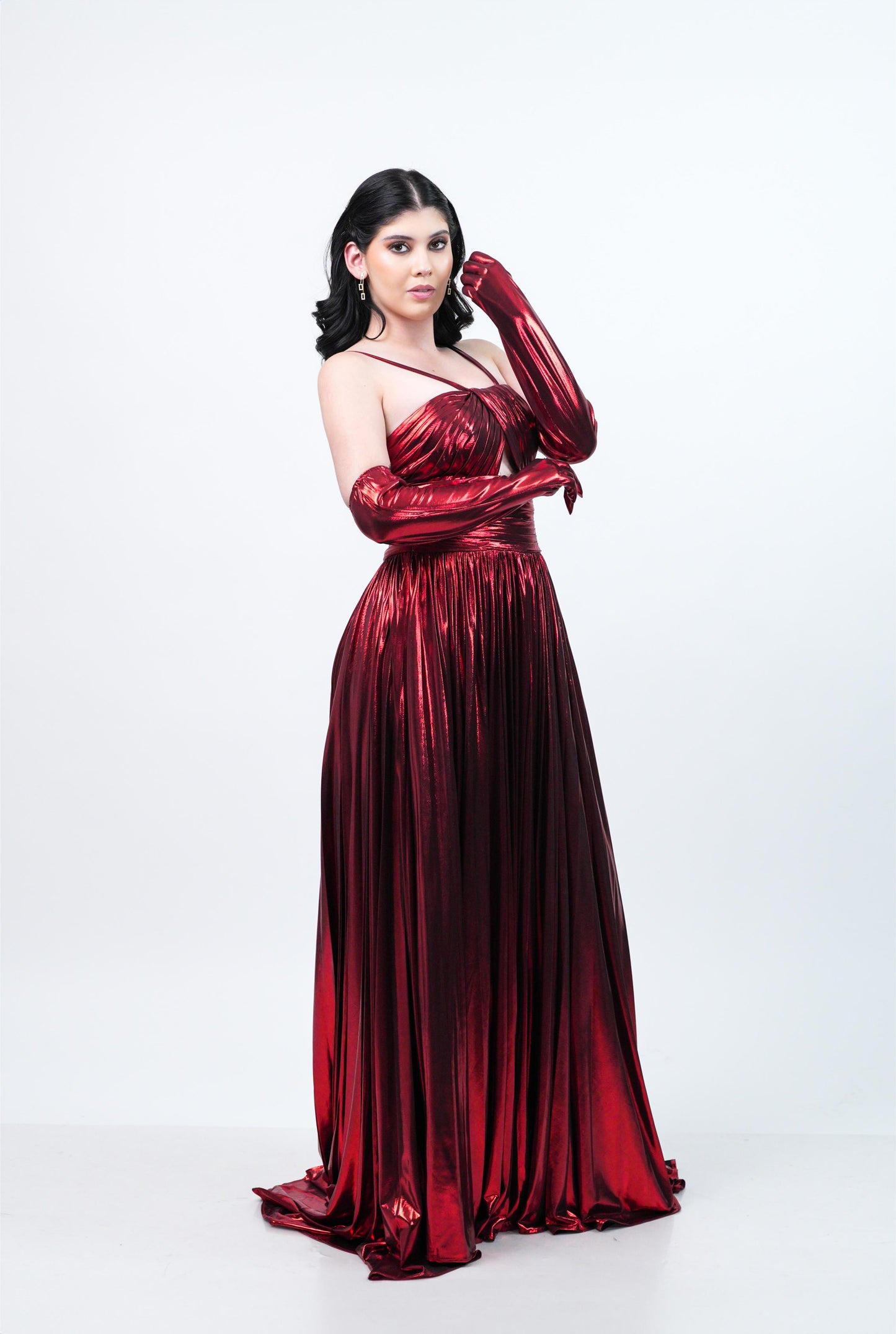 Vestido Vino Metalico Y Guantes