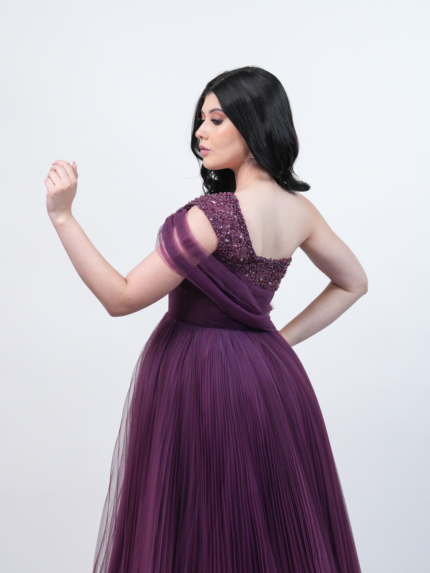 Vestido Morado Ampon Piedras En Pecho