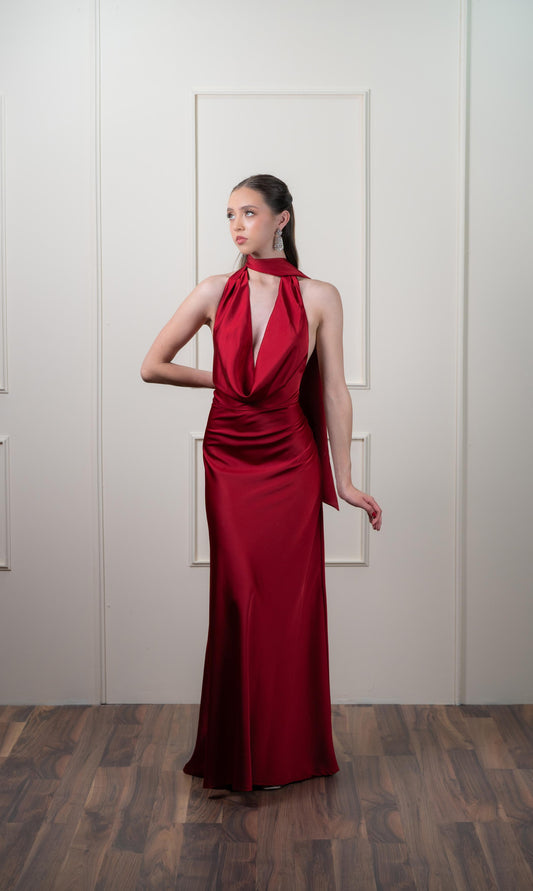 Vestido Vino Satin Escote Caido Espalda Descubierta