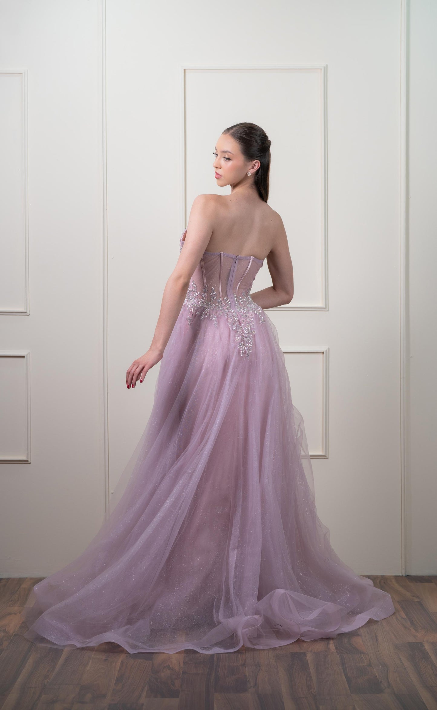 Vestido Rosa Straple Pedreria Flores Y Capa