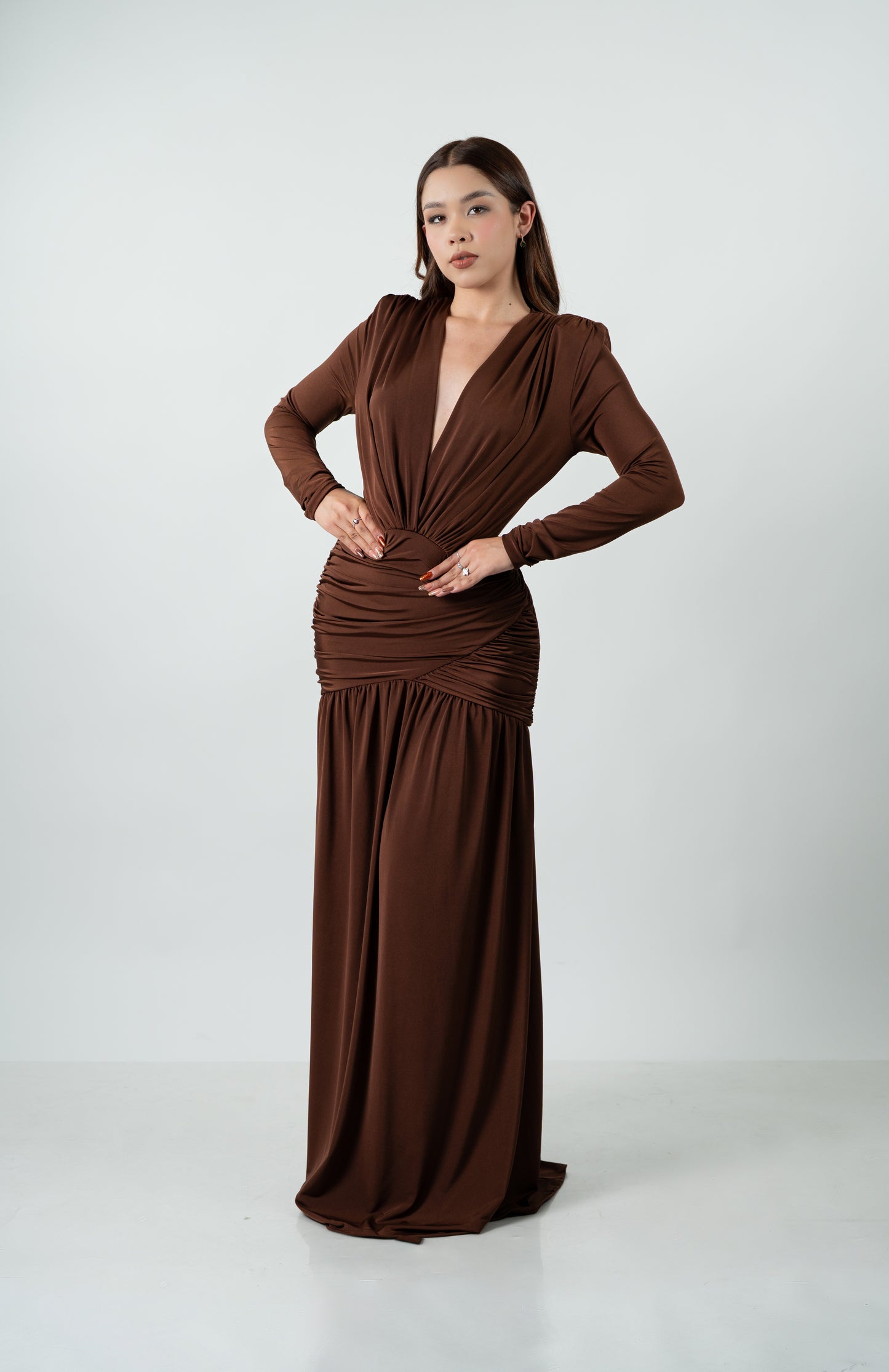 Vestido Cafe Manga Larga Corrugado Abdomen Falda Lisa