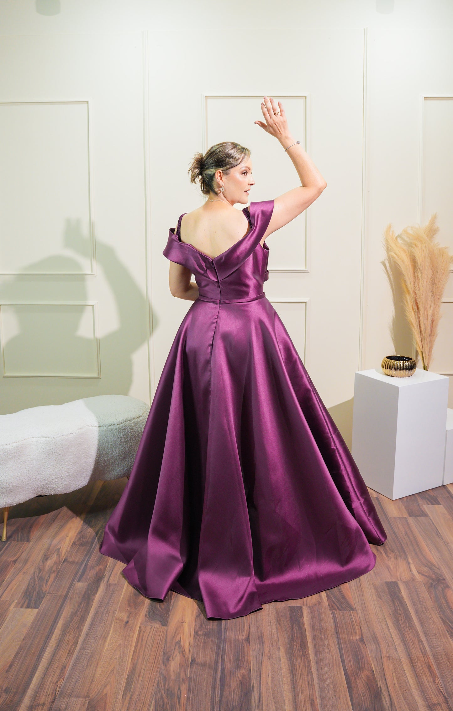 Vestido Violeta Mangas Caídas Ampón
