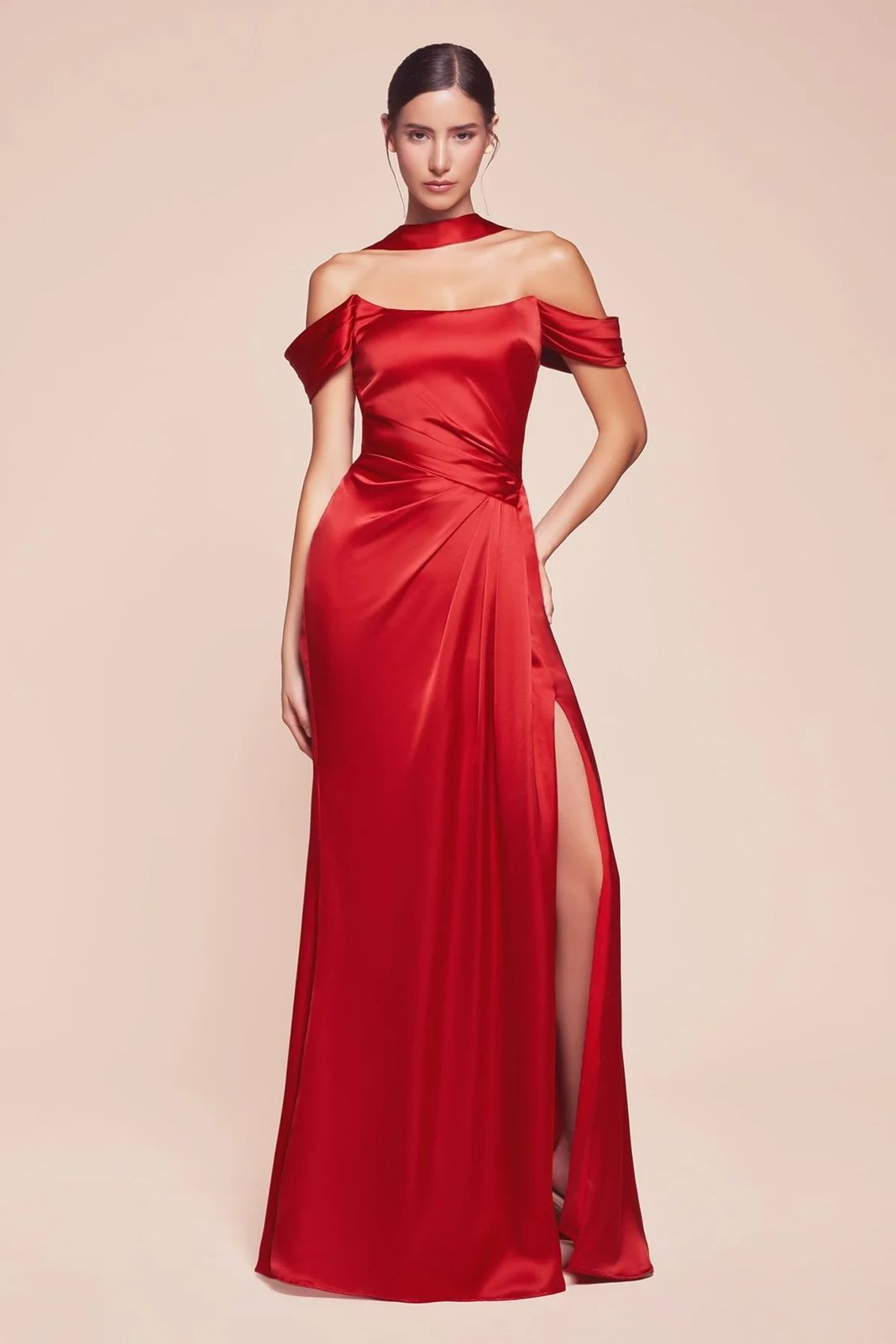 Vestido Satin Straple Manga Caida Corset Con Estola