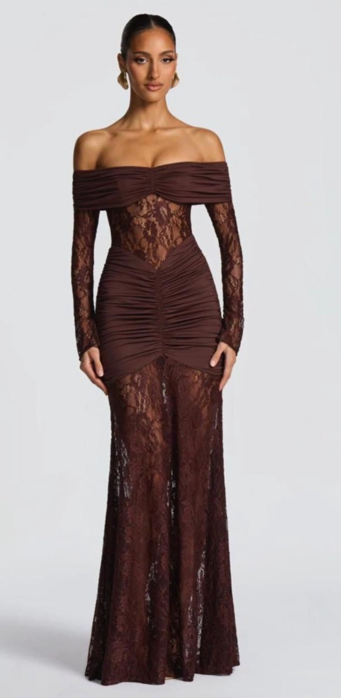 Vestido Café Straple Manga Larga Transparencia con Grapeado