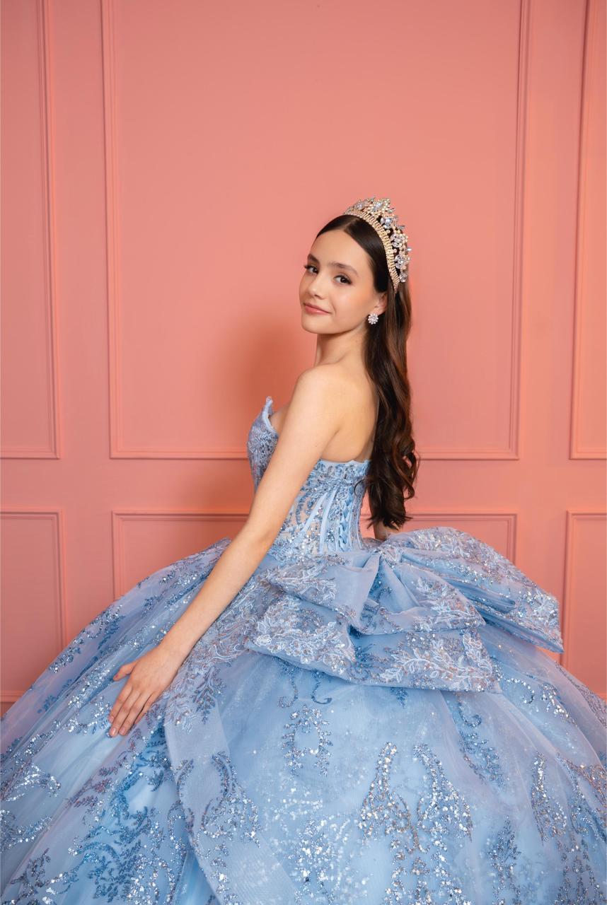 XV  Stephanie (Azul)