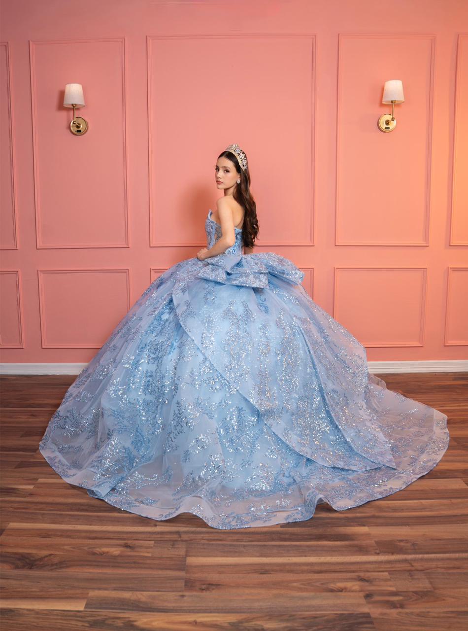 XV  Stephanie (Azul)