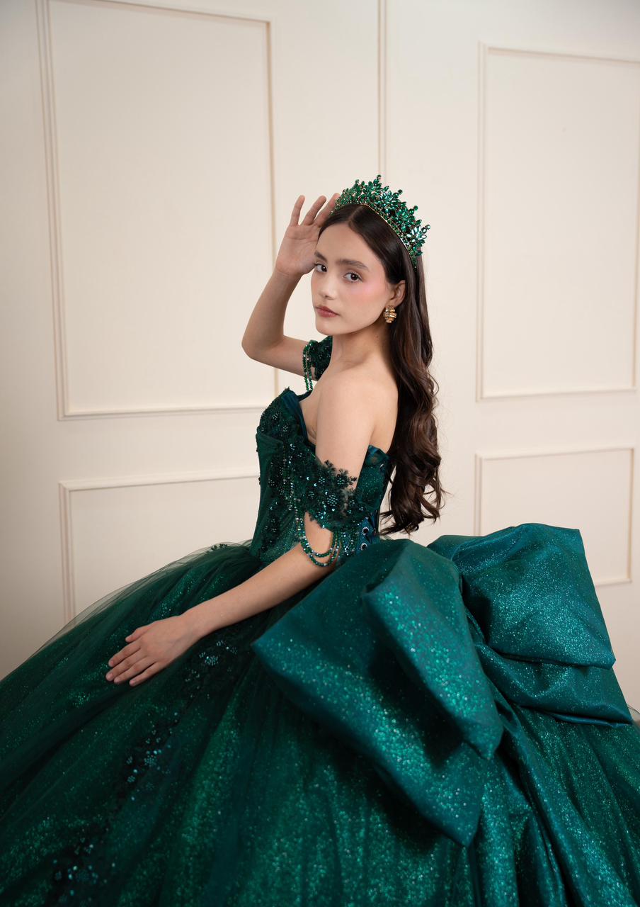 XV Mariana (Verde Esmeralda)