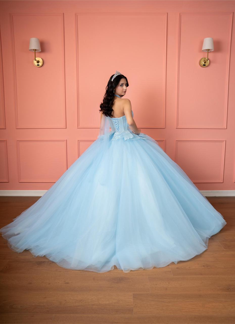 XV Selena (Azul Cielo)