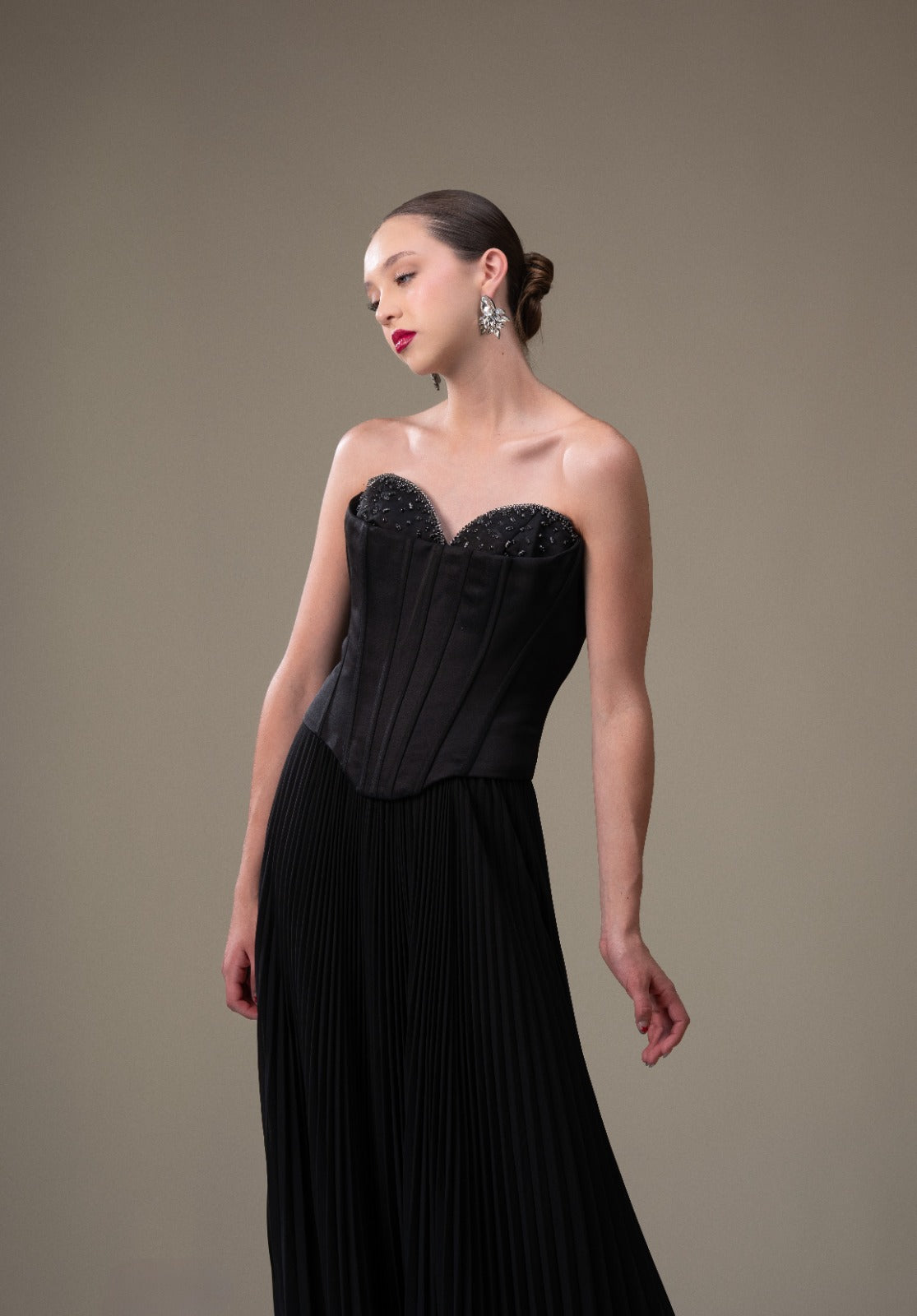Negro Straple Corset Piedras En Copas Y Falda Suelta