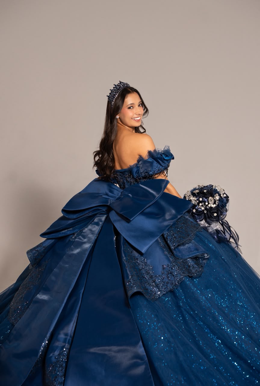 XV Gianna (Azul Marino)