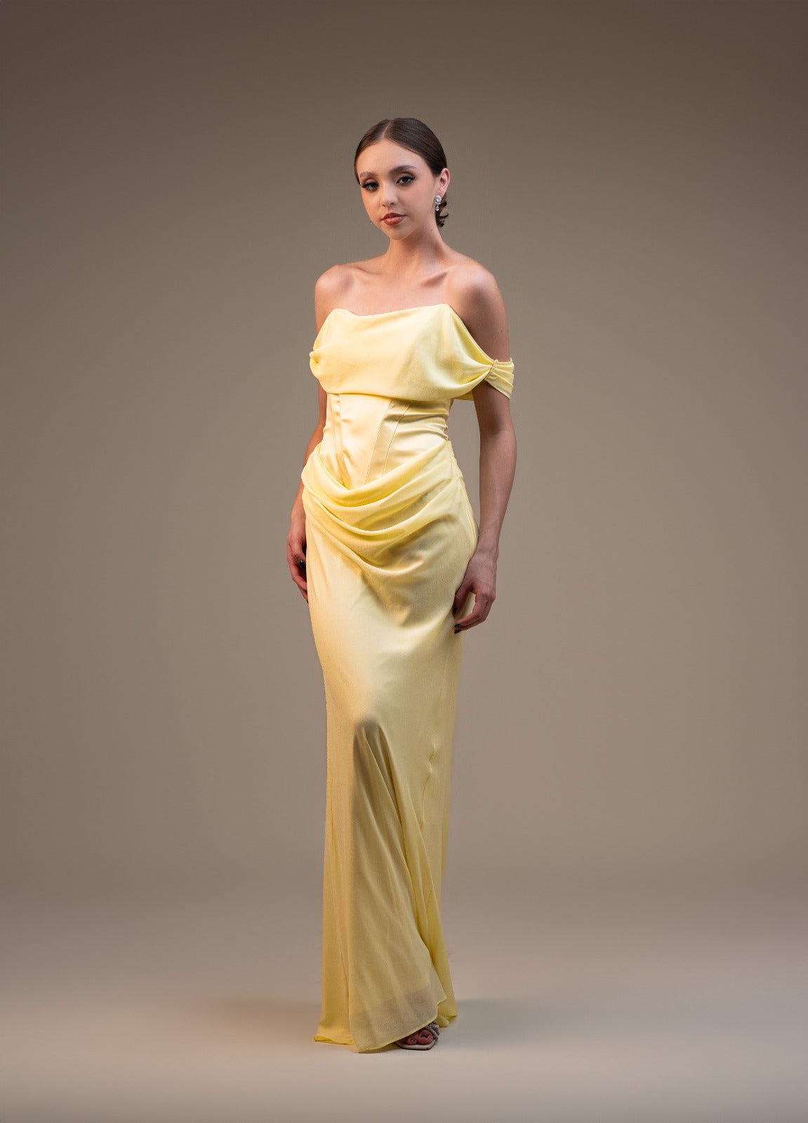 Amarillo Mangas Caidas Corrugado Abdomen