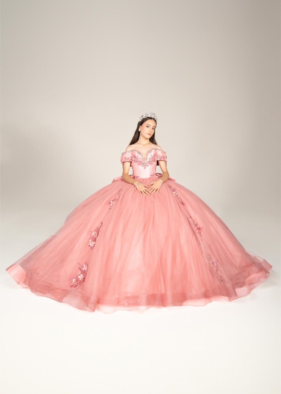 XV Aurora (Rosa)