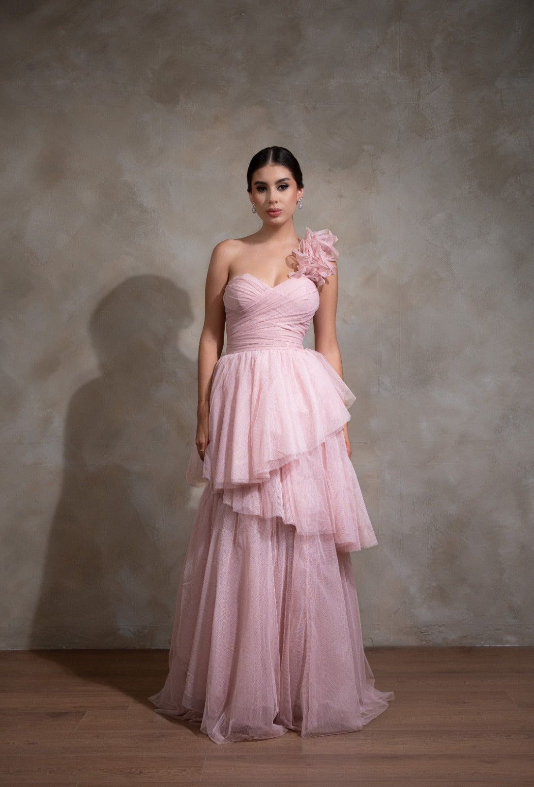 Rosa Palo Tul Un Tirante Pomposo