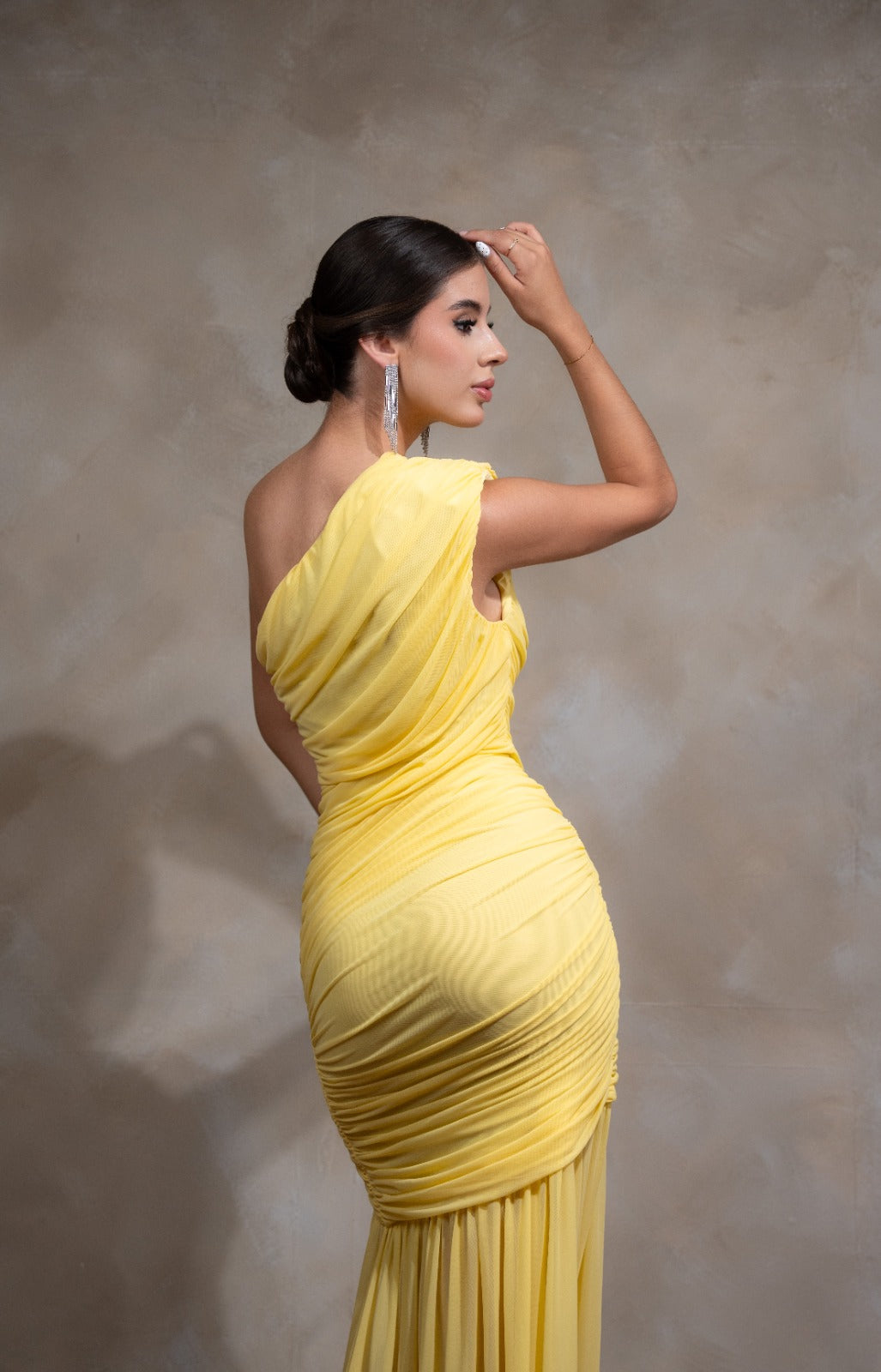Amarillo Un Hombre Corrugado