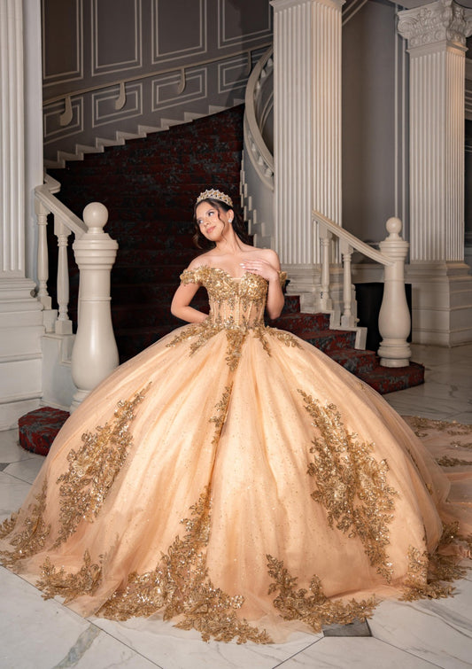 XV Reyna (Dorado)