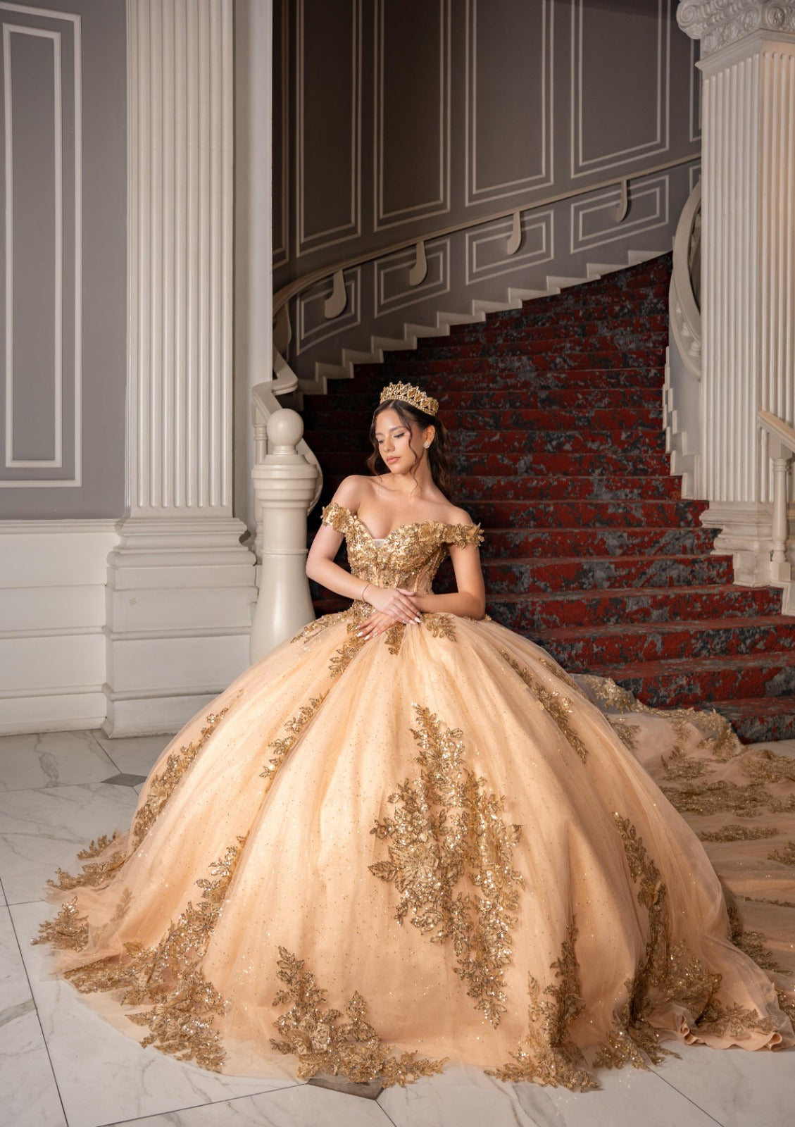XV Reyna (Dorado)