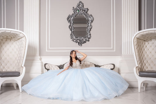 XV Andrea (Azul Cielo)