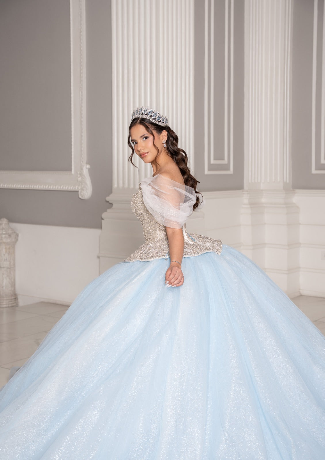 XV Andrea (Azul Cielo)