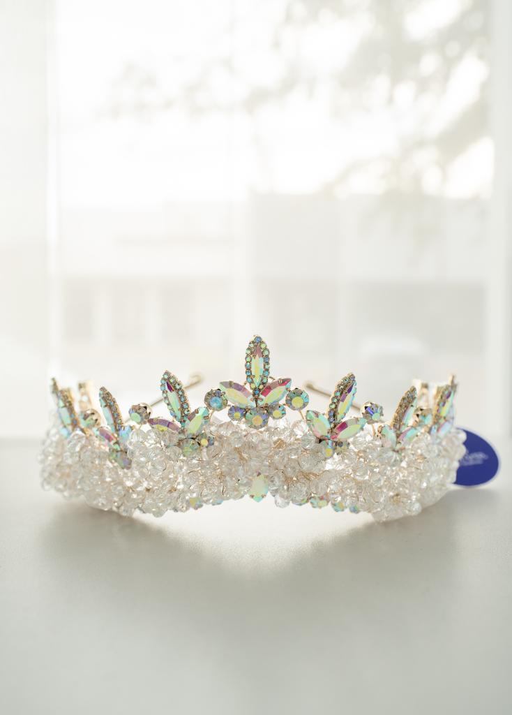 Tiara 51