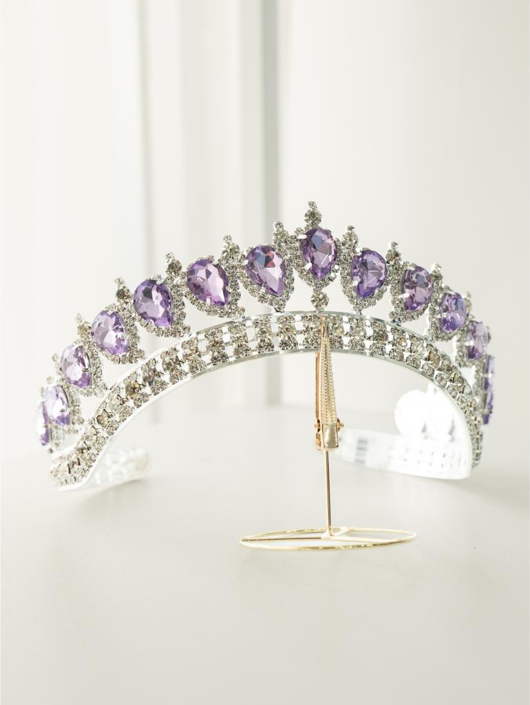 Tiara 19