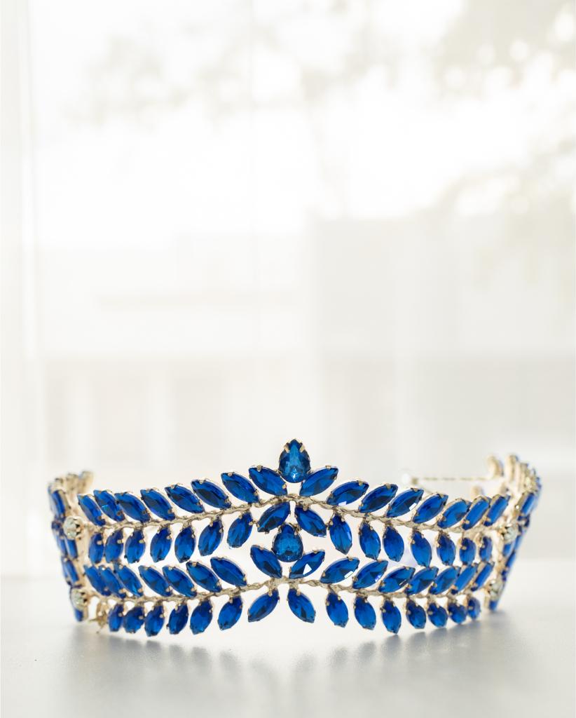 Tiara 237