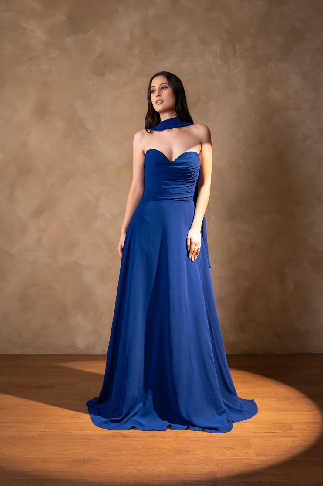 Vestido Azul Rey Corte A Con Estola