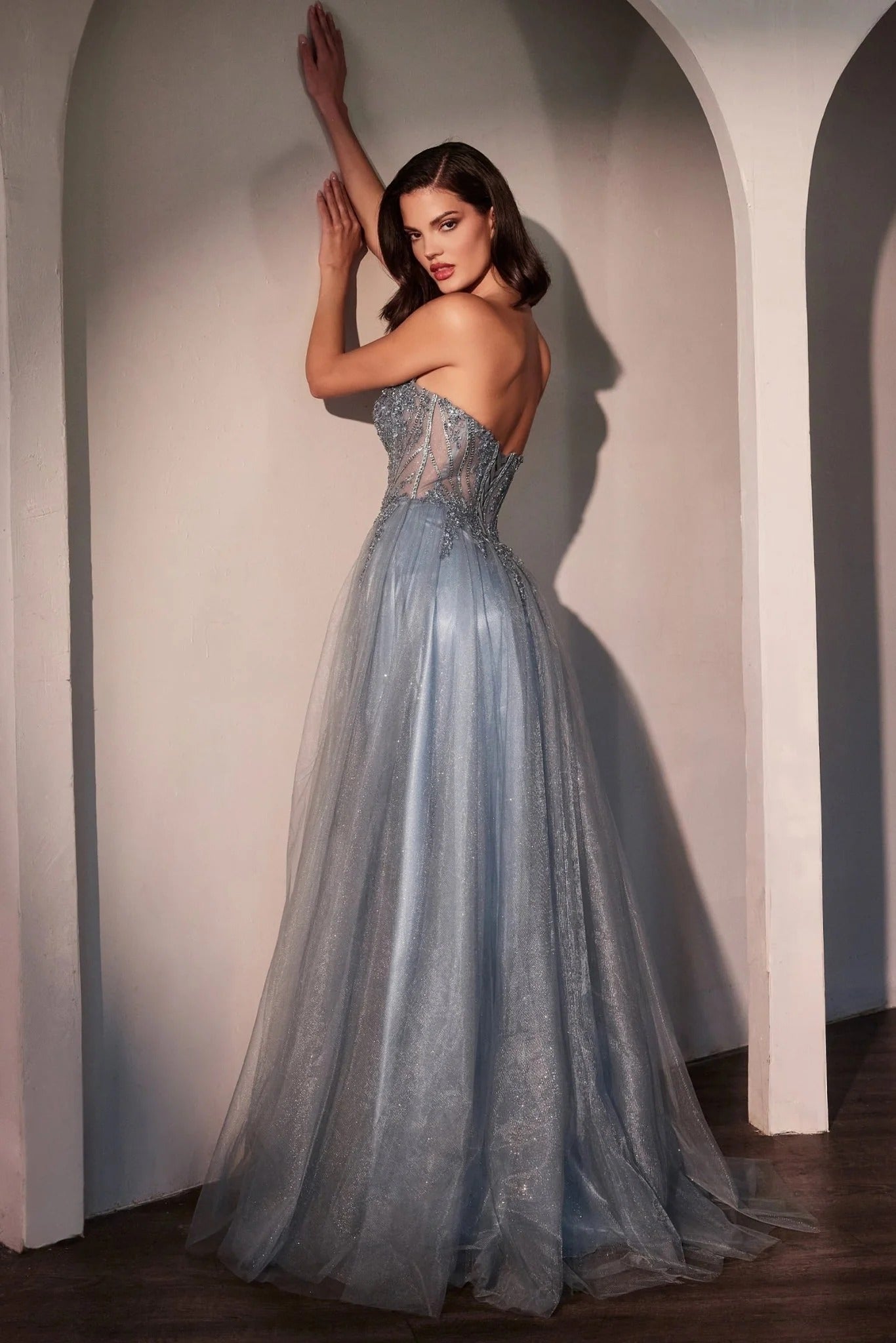 Vestido Azul Cielo Straple Detalles en Corset Ampon