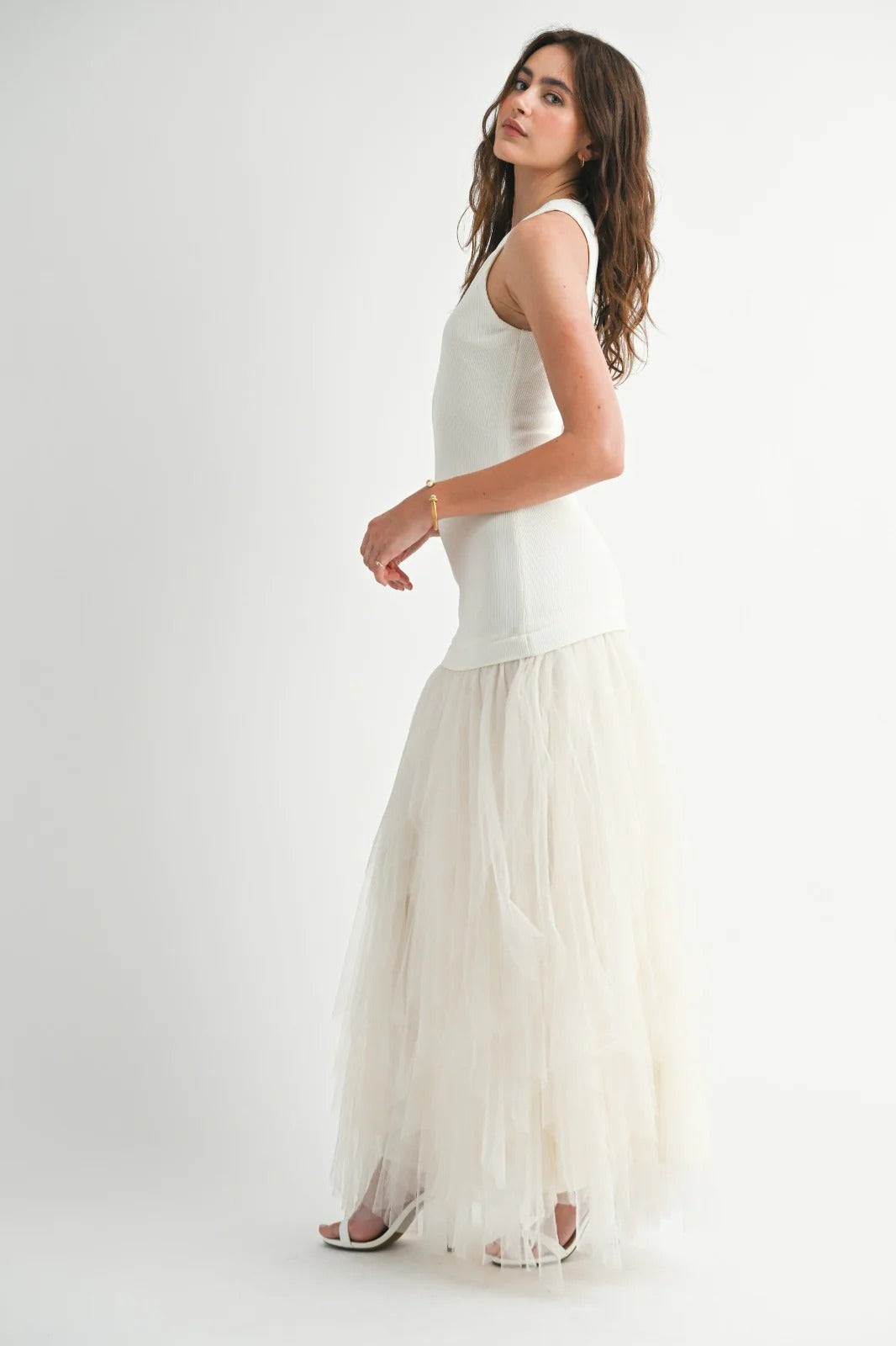 Vestido Blanco Olan Abajo Corte Recto