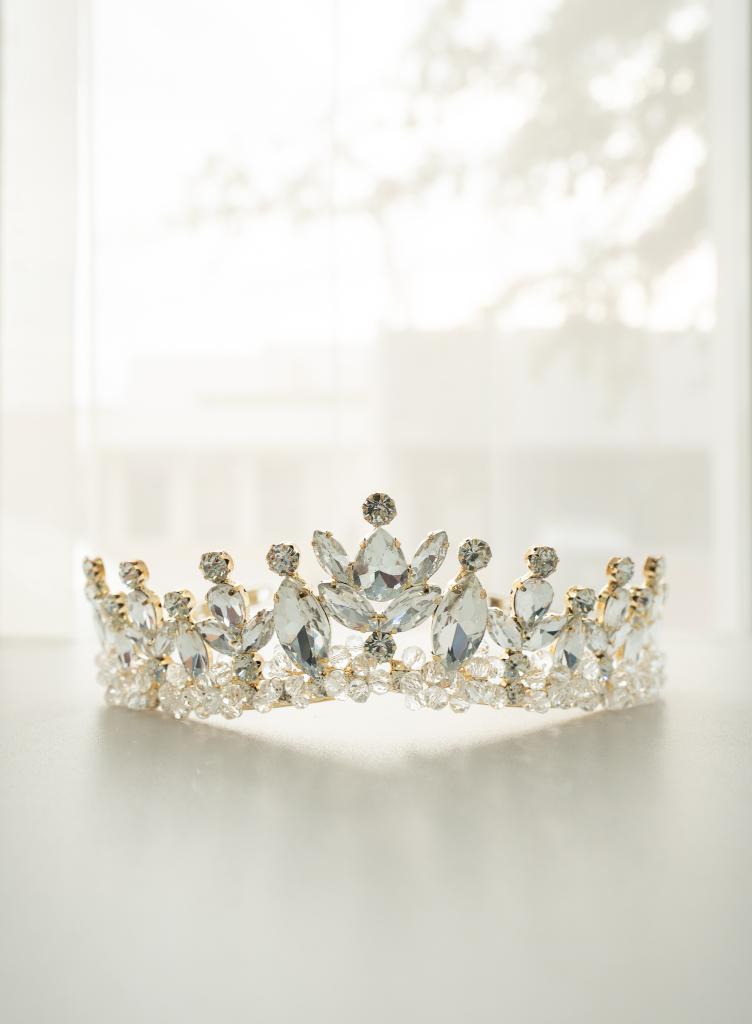 TIARA 23
